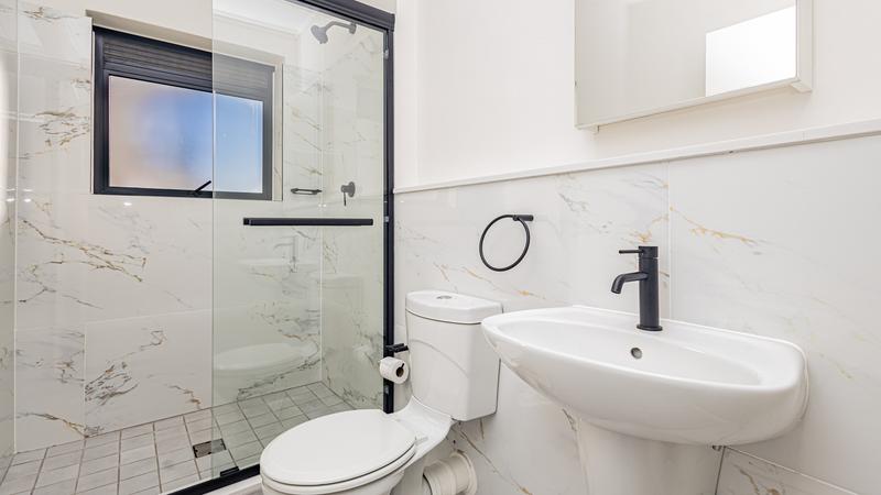 To Let 1 Bedroom Property for Rent in Sandown Western Cape